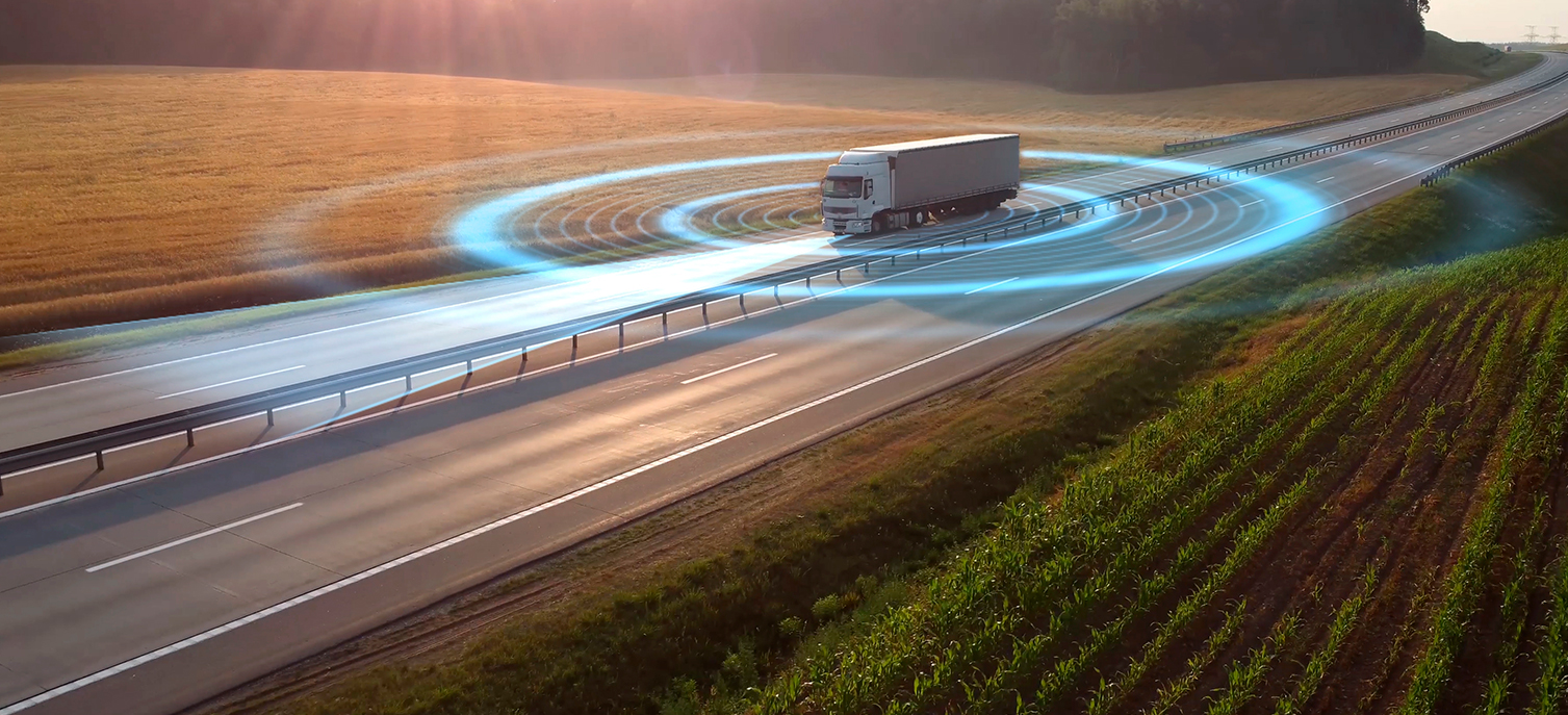 La inteligencia artificial revoluciona el transporte y la logística. Optimiza procesos, reduce costos y eleva la eficiencia operativa